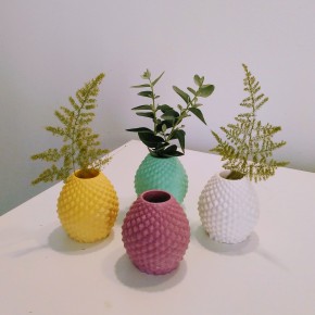 Mini pineapple vase