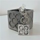 Keychain with large panot, silver metal finish