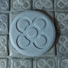 Salvamantel redondo Flor de Barcelona, Panot