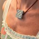 Collar Panot, Flor de Barcelona, colgante perforado