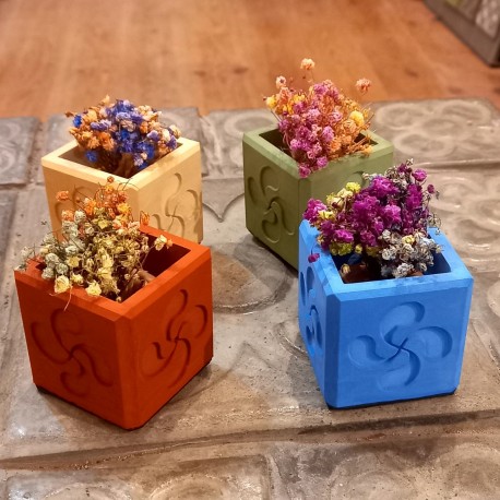 4 mini testos cúbics Lauburu